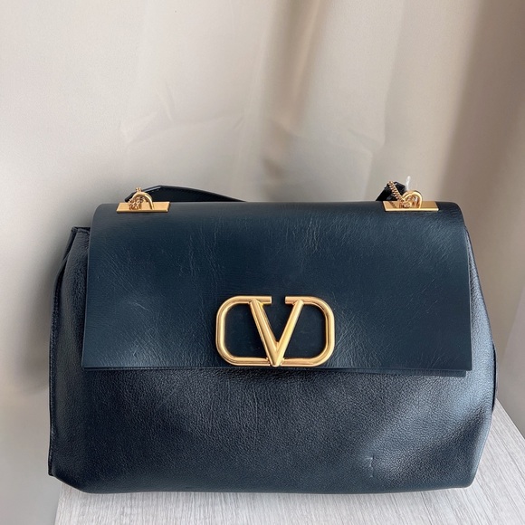 Valentino V-Ring Medium Leather Shoulder Bag - Picture 2 of 15